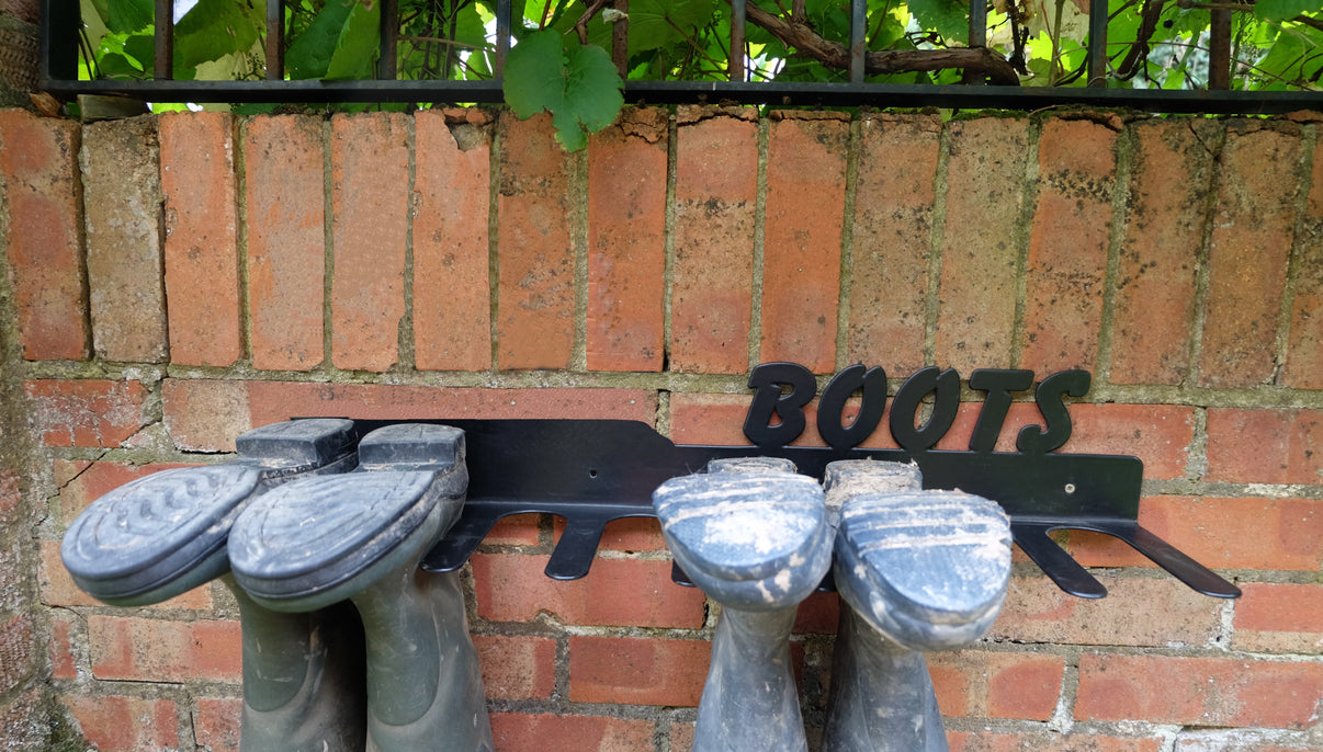 Traction Engine Boot Rack | The Profiles Range